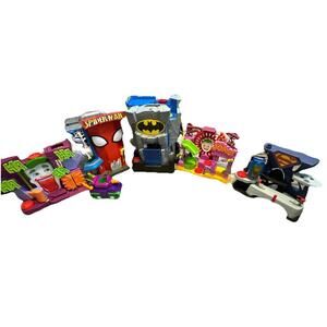 Imaginext Batman Fortress Joker Funhouse Spider-Man Superman Playskool Marvel DC